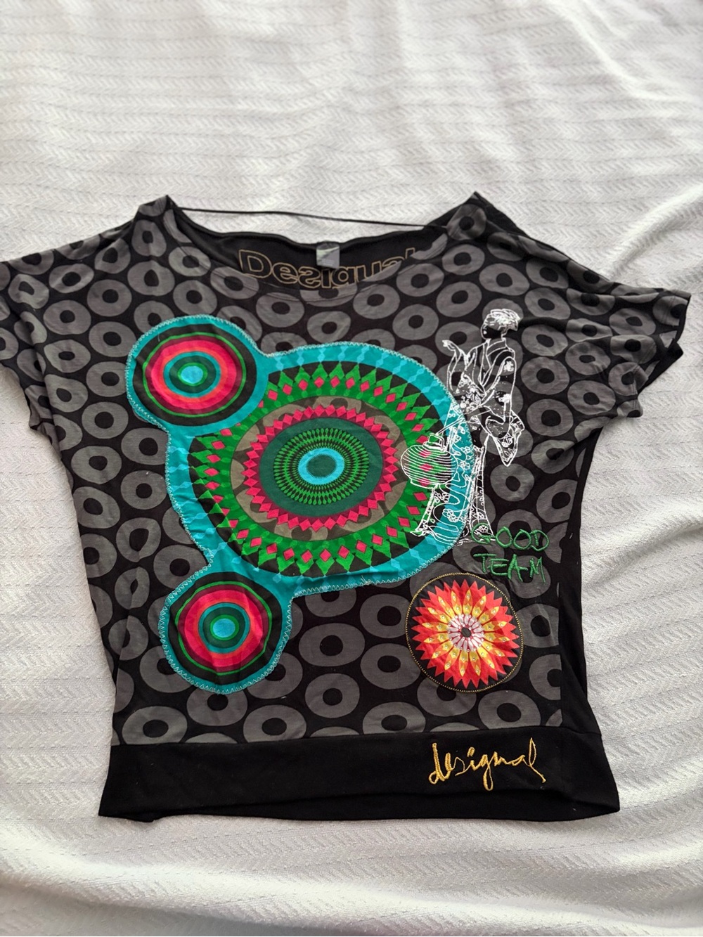 2/$70 Desigual Graphic Short Sleeve Tee Multicolor Mandala Print Women